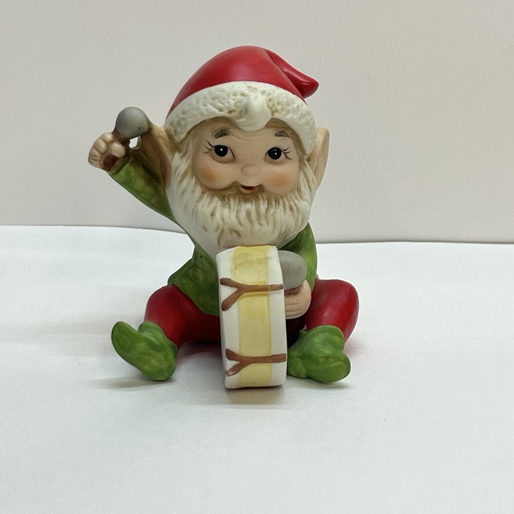 Vintage Homco Christmas Elf Figurine 5618 Drummer Gnome Ceramic Red‎ Green 3.5in